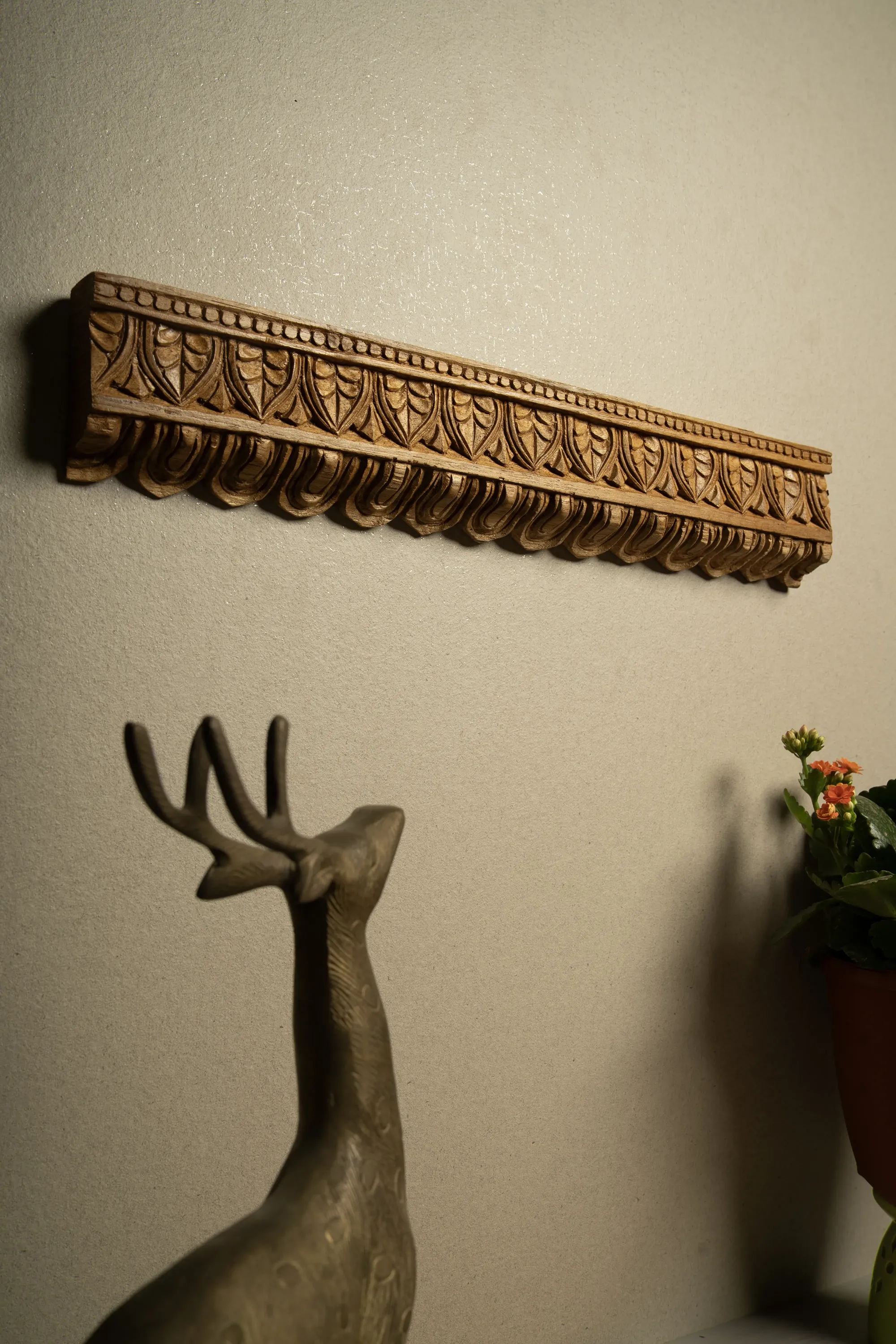 Scallop Frieze view 2
